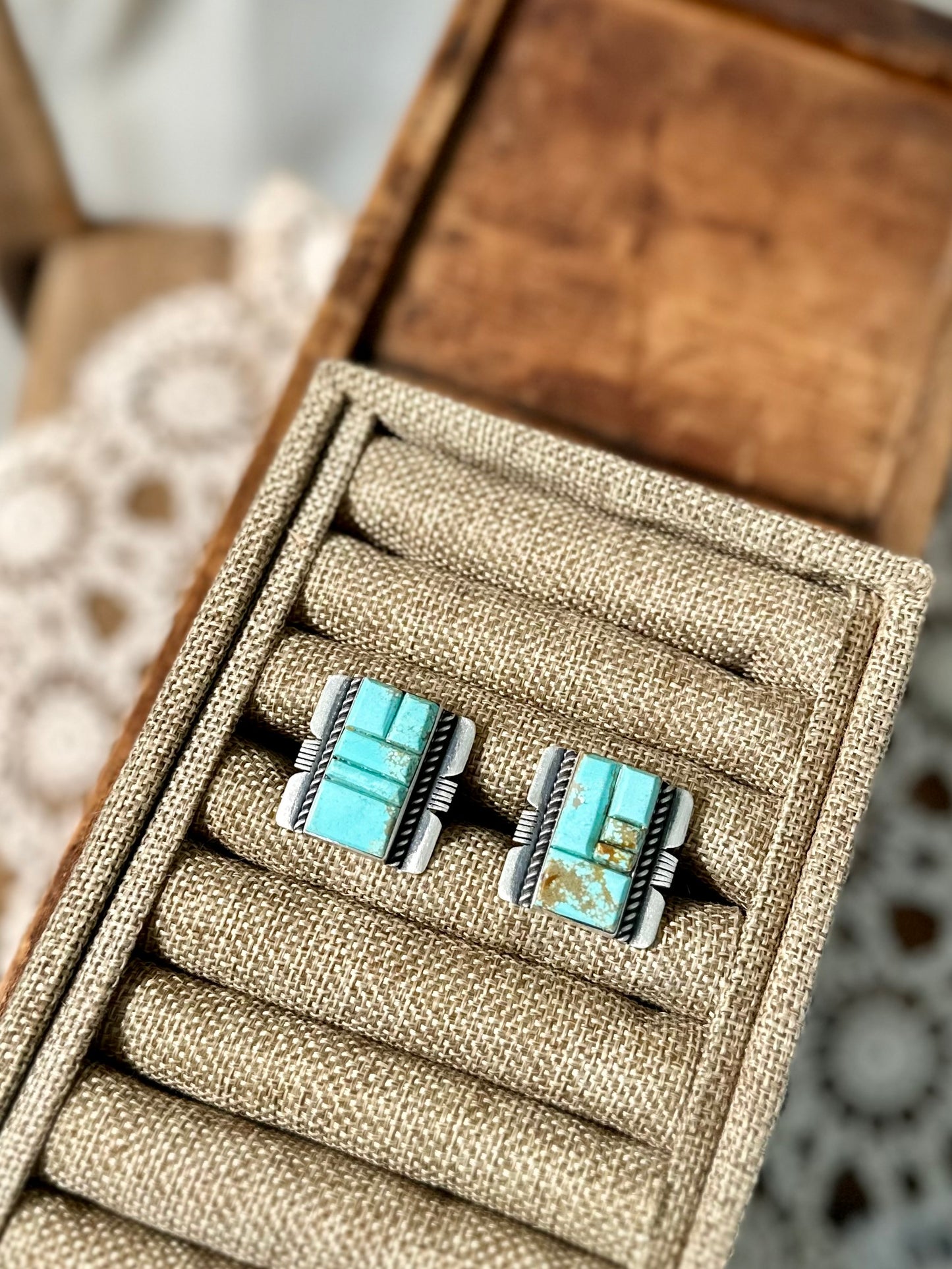 Cobblestone Rings