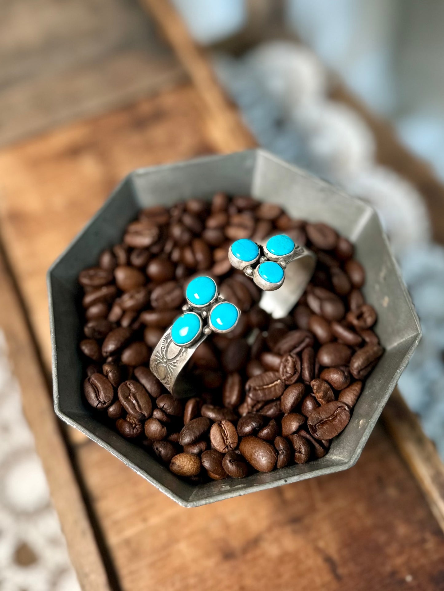 Open Face Cluster Cuff