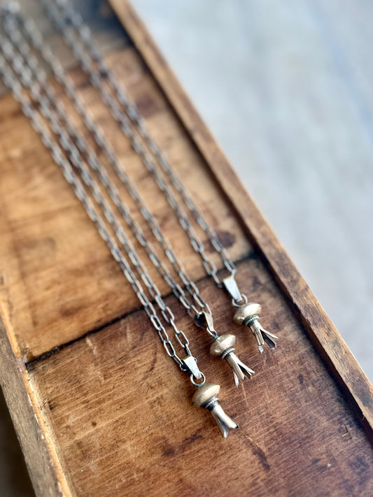 18" Paperclip Chain + Mini Blossom