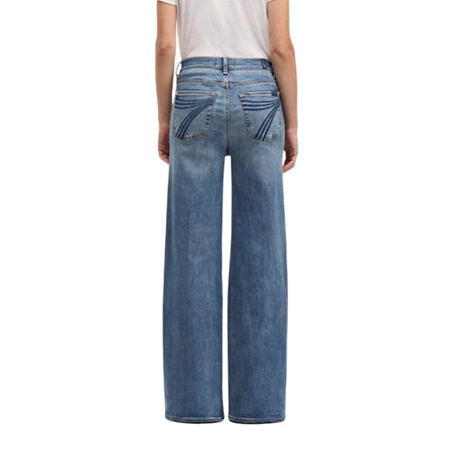 Ultra High Rise Dojo - Light wash