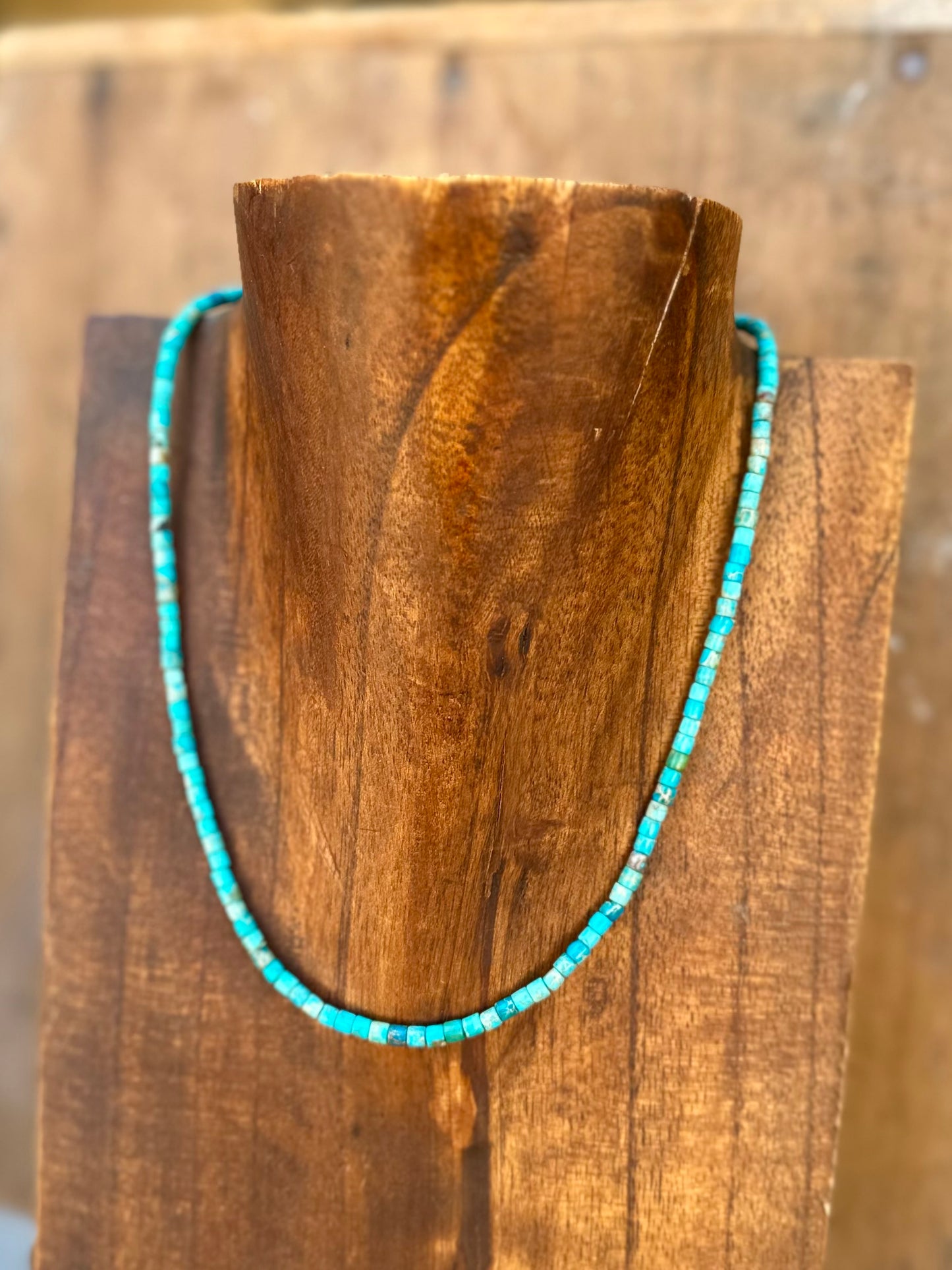 16" Kingman Dainty Stacker